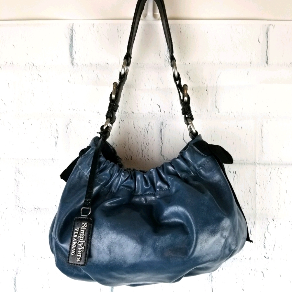 Blue Simply Vera Vera Wang Hobo handbag.